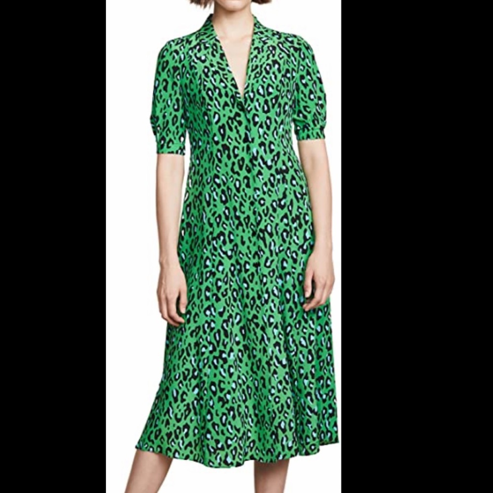 Diane Von Furstenberg Cinch Sleeve Shirt Dress .Size 00. Like New